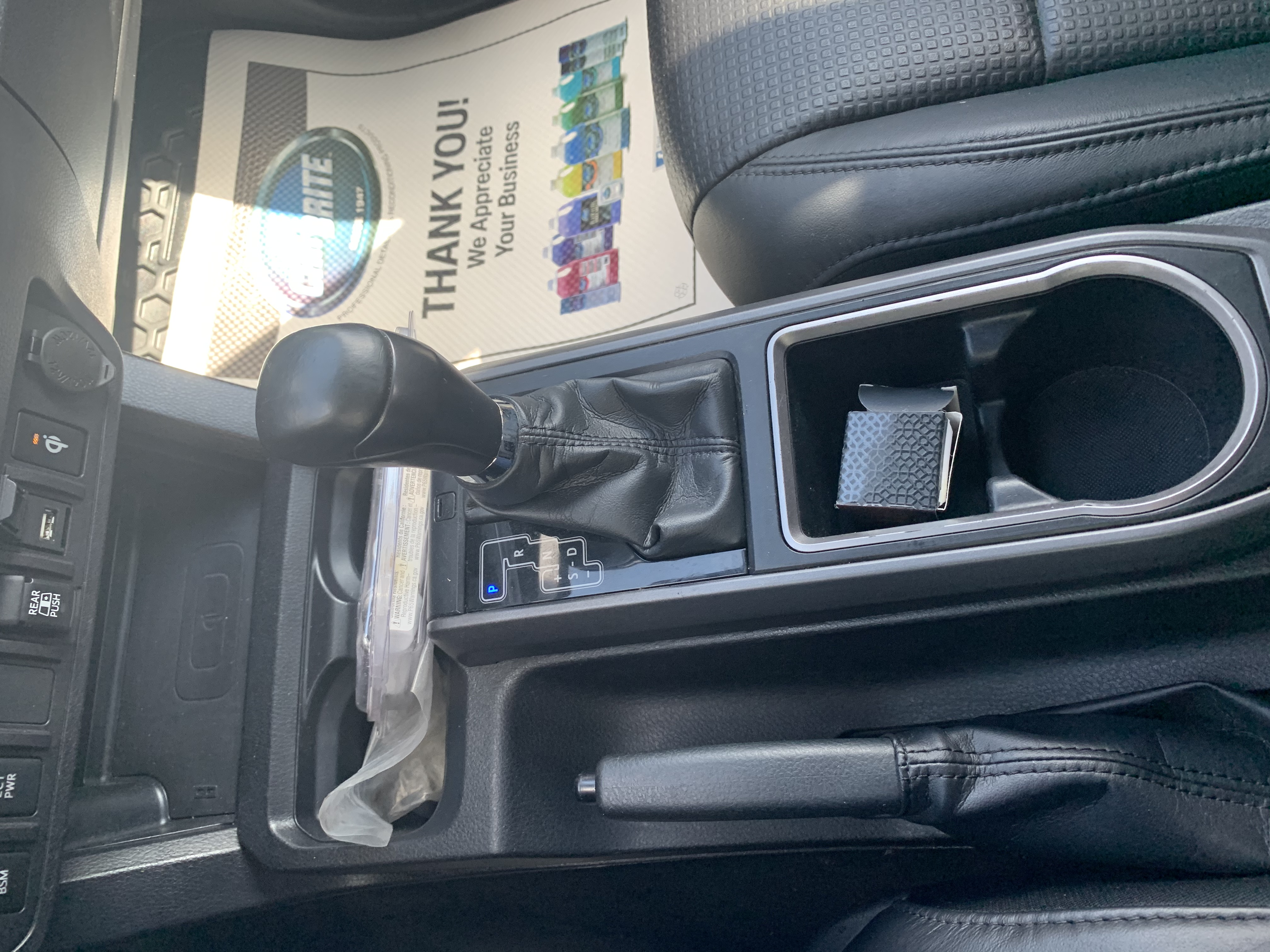 2020 TOYOTA Tacoma — photo 8