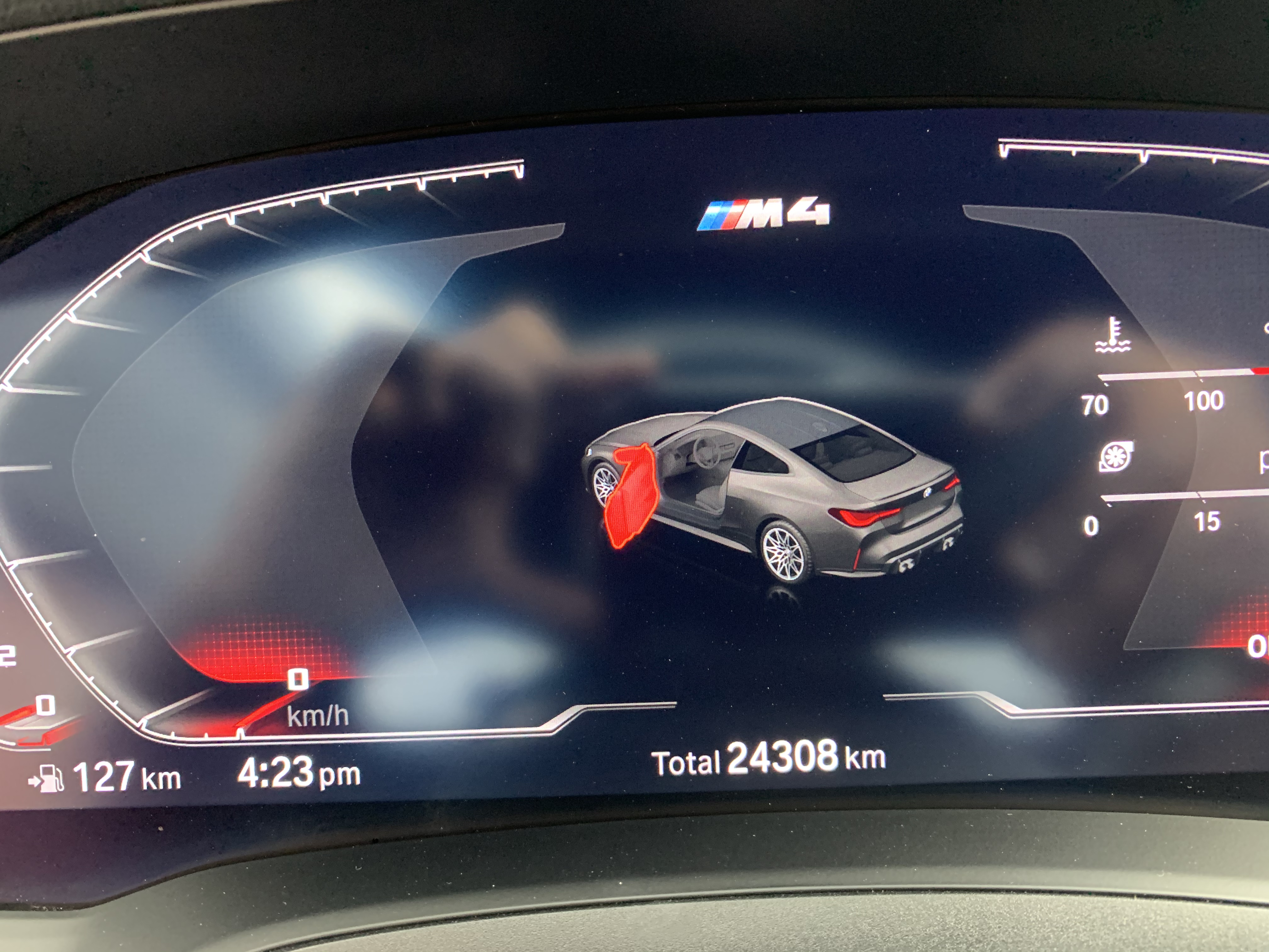 2021 BMW M4 — photo 10