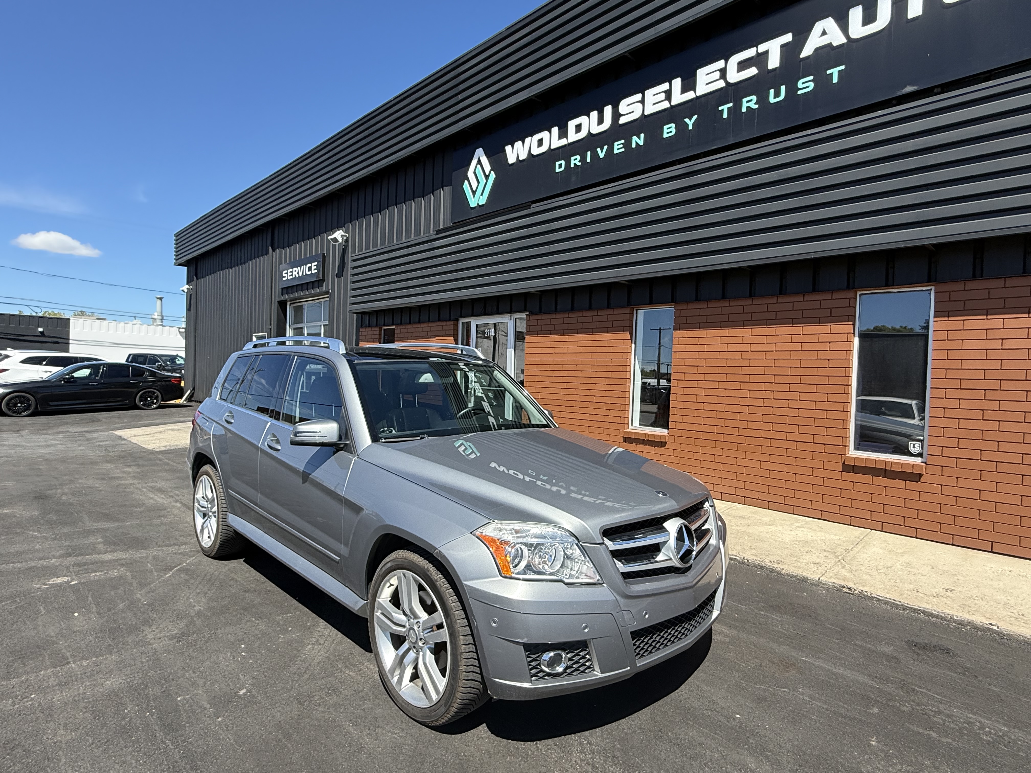 2010 MERCEDES-BENZ GLK-Class — photo 2