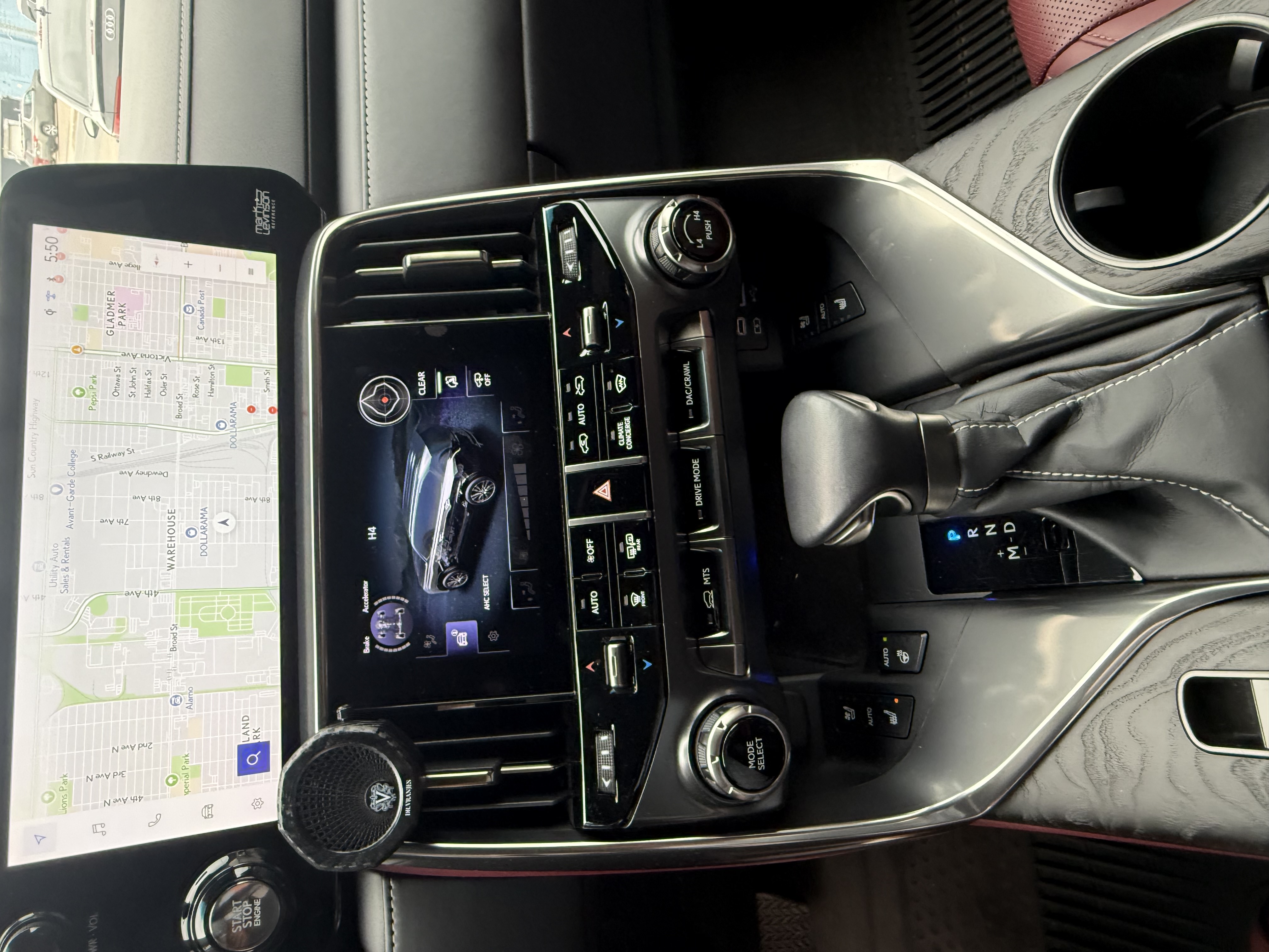 2024 LEXUS LX — photo 2