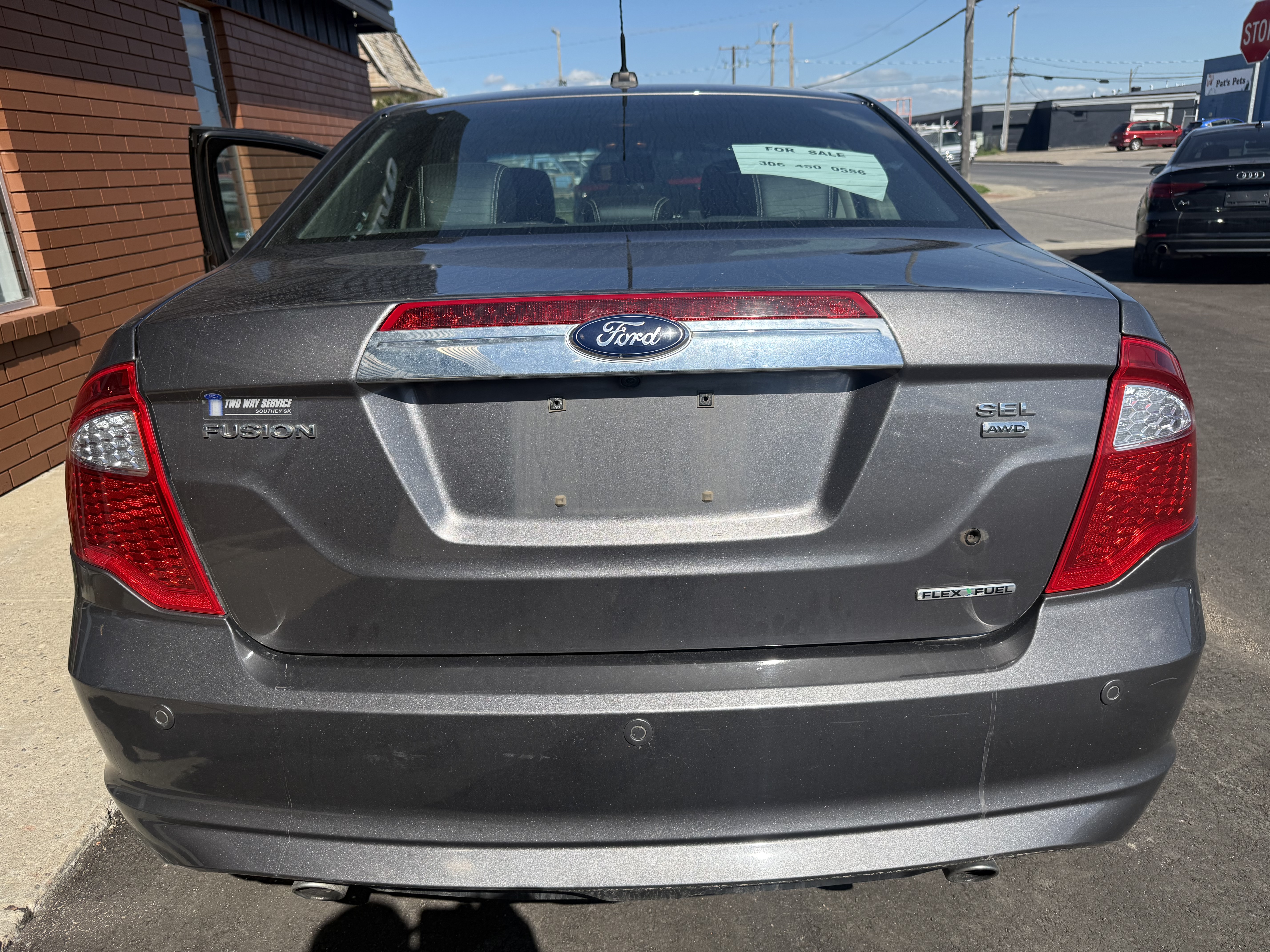 2011 FORD Fusion — photo 2
