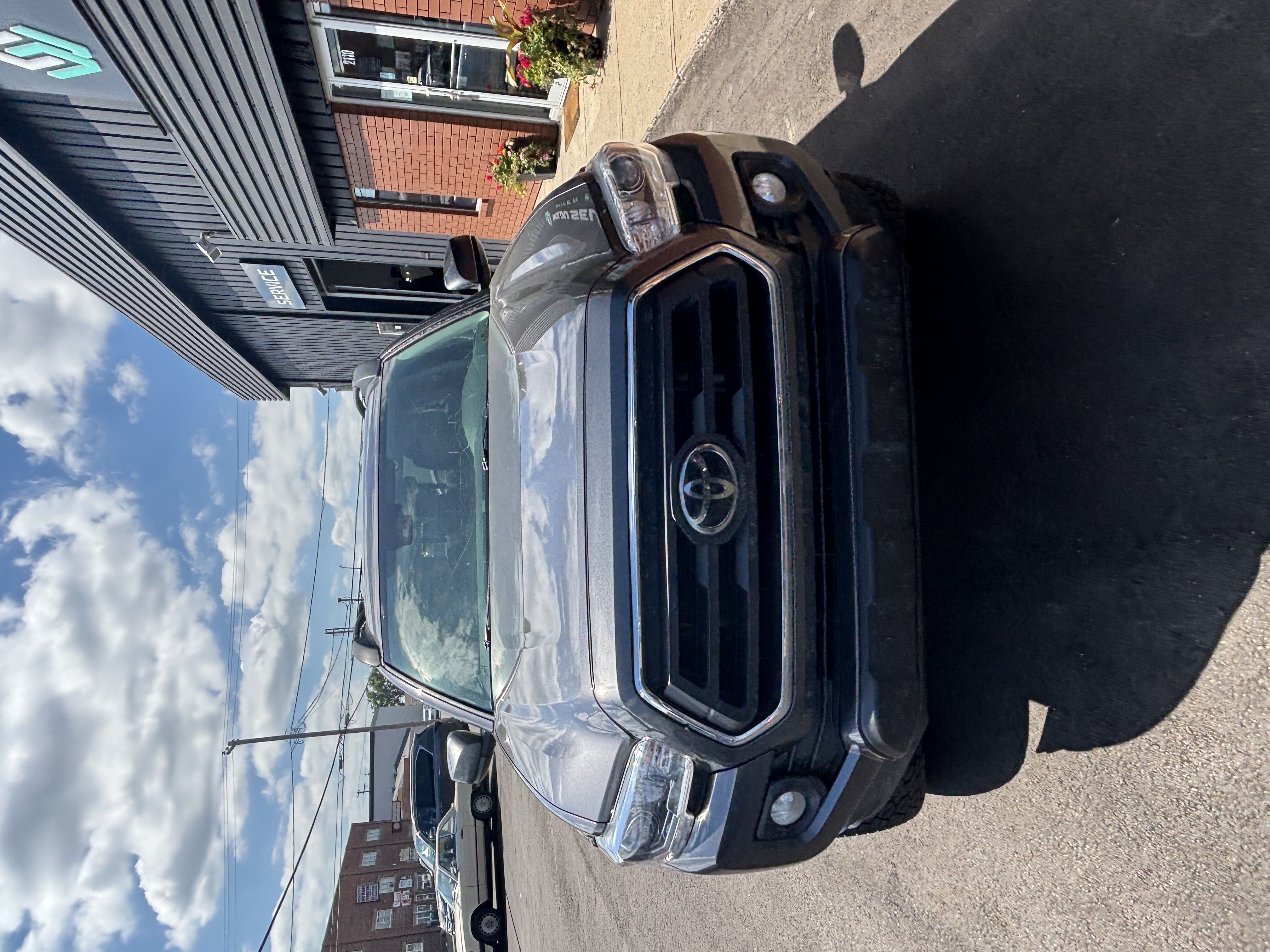 2022 TOYOTA Tacoma — photo 4