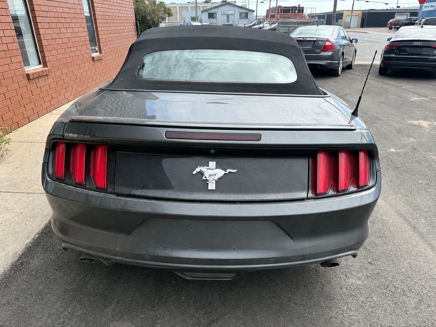 2016 FORD Mustang — photo 6