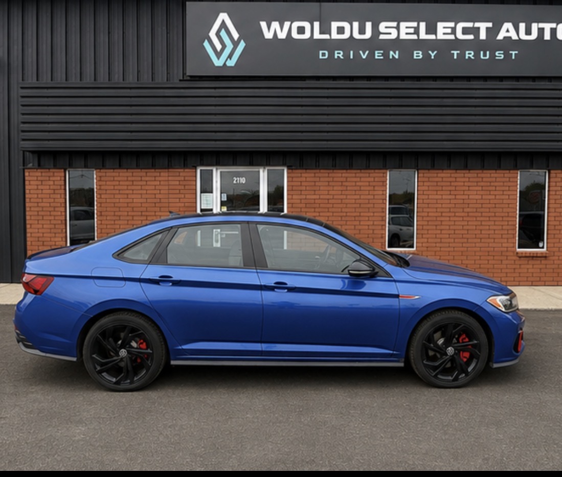 2023 VOLKSWAGEN Jetta GLI — photo 2