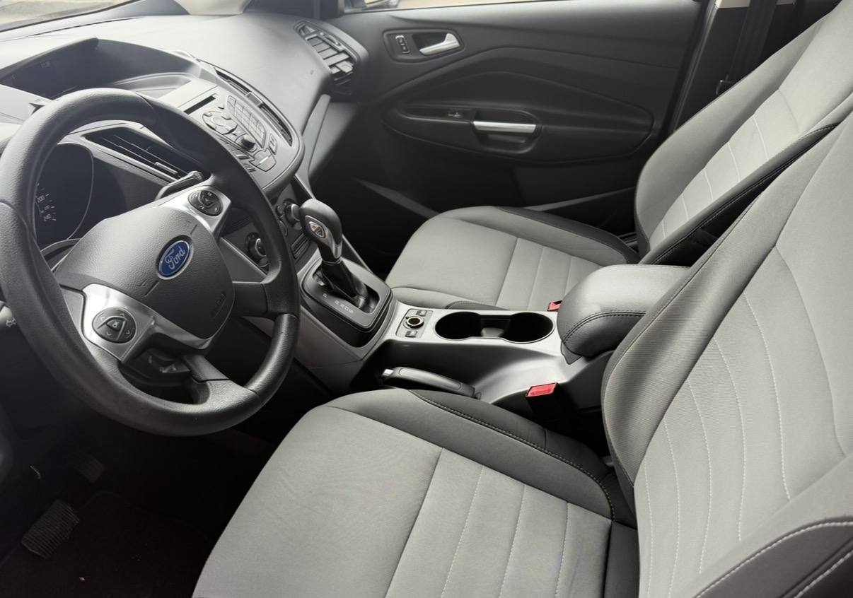 2016 FORD Escape — photo 6