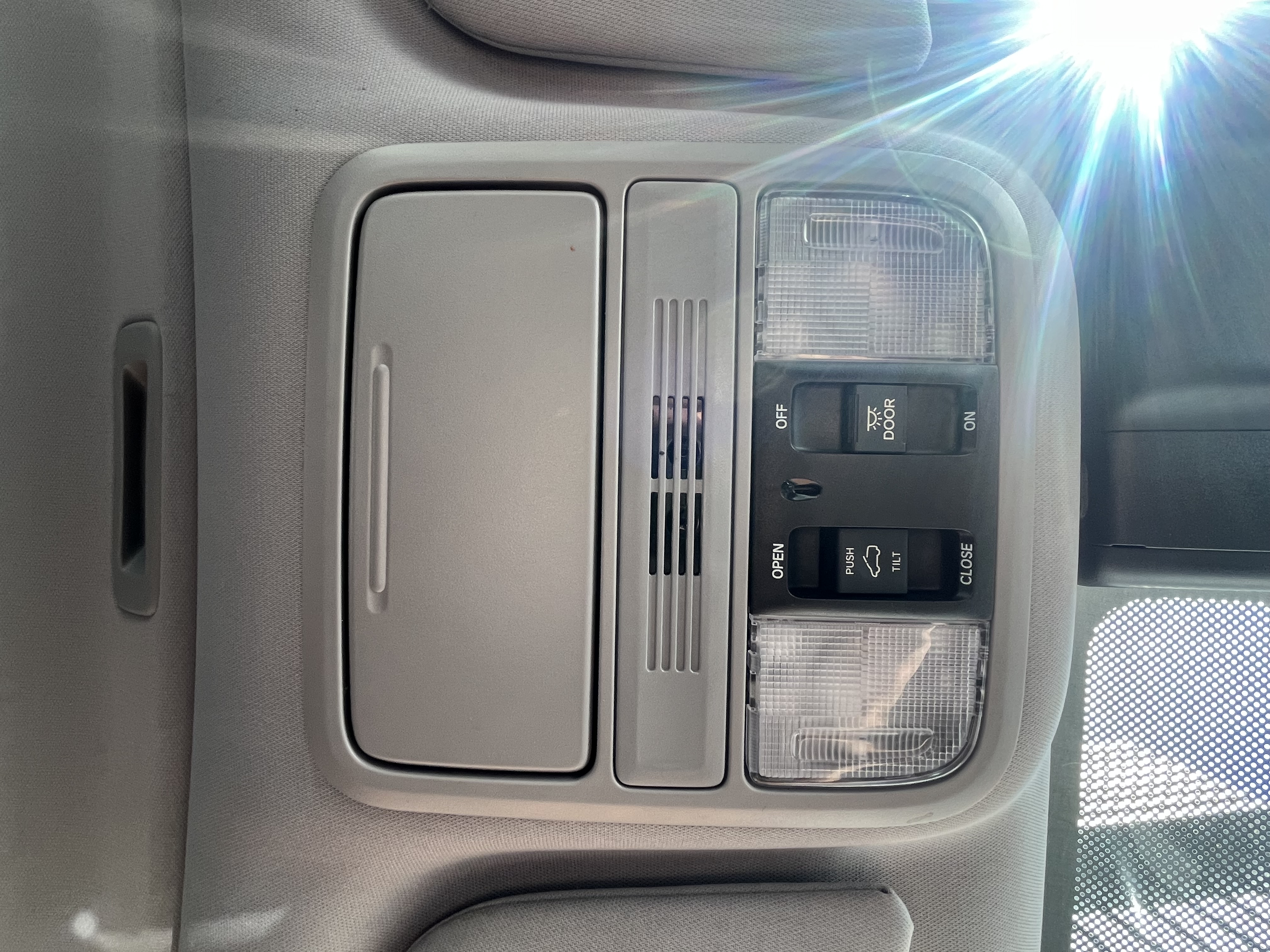 2019 HONDA Odyssey — photo 14