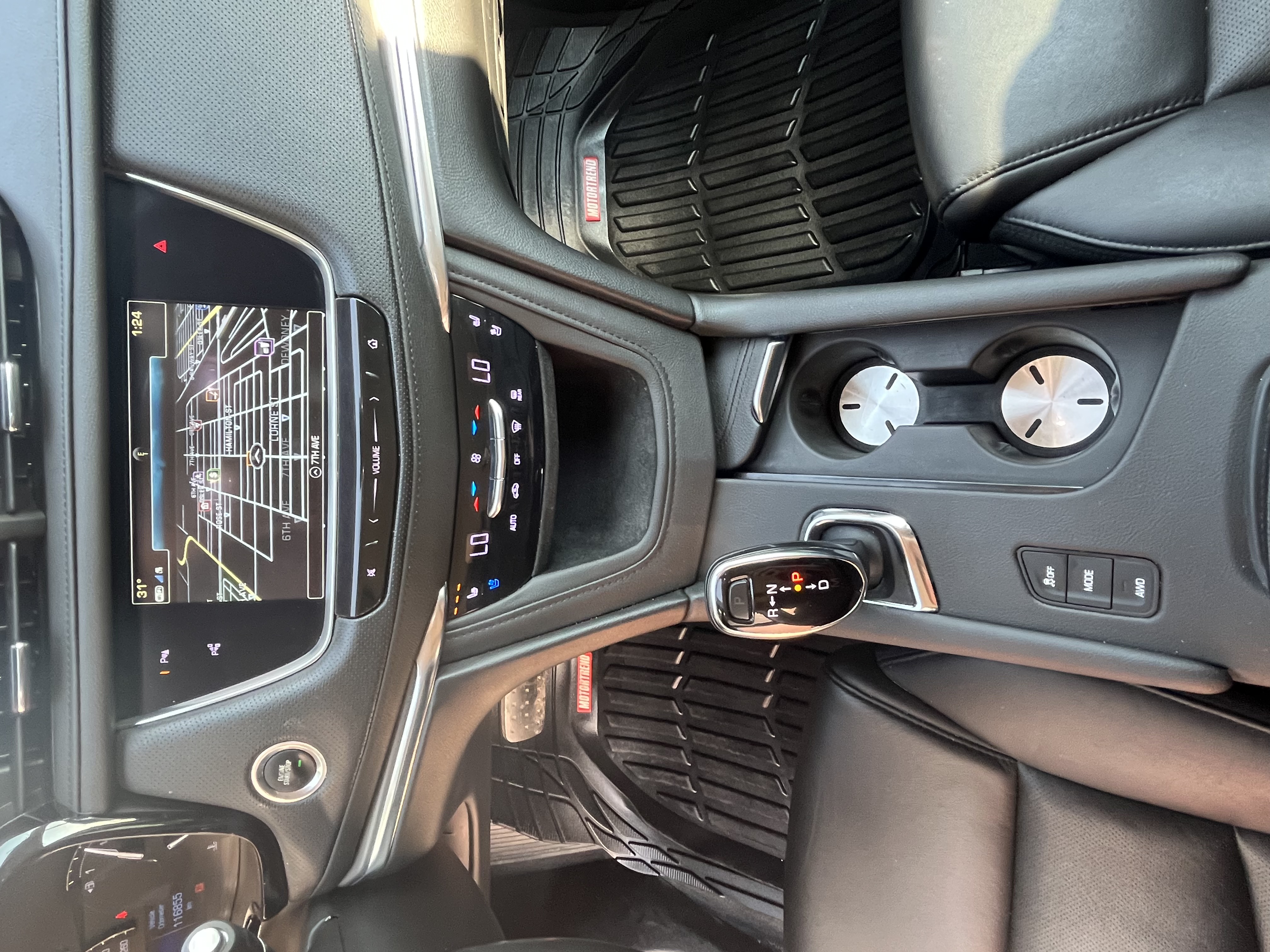 2019 CADILLAC XT5 — photo 8